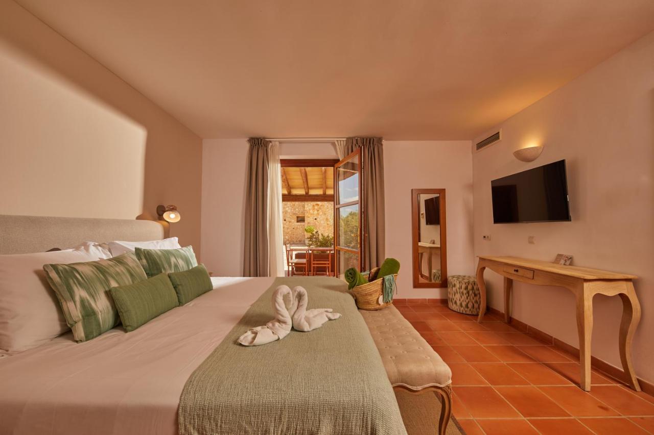 Country house Rural Es Riquers